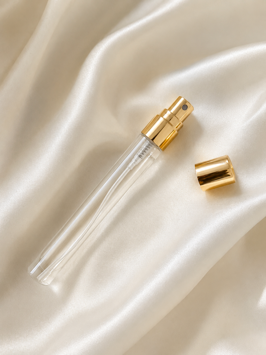 Personalised refillable perfume bottle